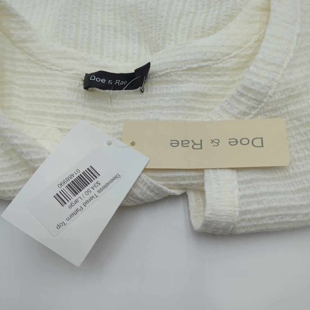 Doe & Rae L White Tiered Sleeveless Top - Picture 3 of 4